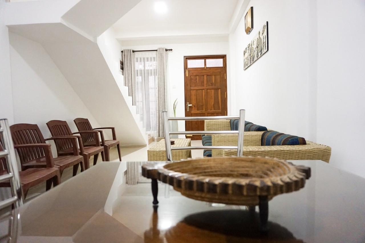 White Rose Hostel Kandy Eksteriør bilde